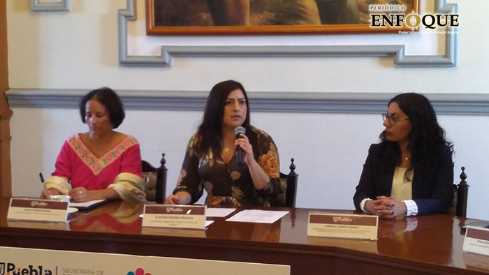 Por: Daniel Jiménez Claudia Rivera no ve posible que proceda su revocación de mandato