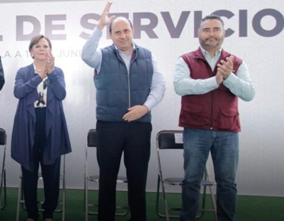 Foto: Especial Miguel Barbosa ratifica a Fernando Manzanilla al frente de la SGG