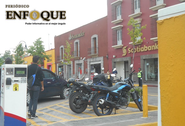 Hasta 30 motocicletas se decomisan a diario en San Pedro Cholula por incumplir reglas 