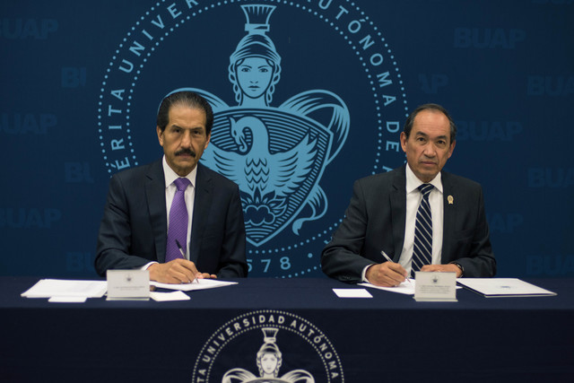 Foto: Cortesía  BUAP signa convenio marco de colaboración con agremiados de Canaco
