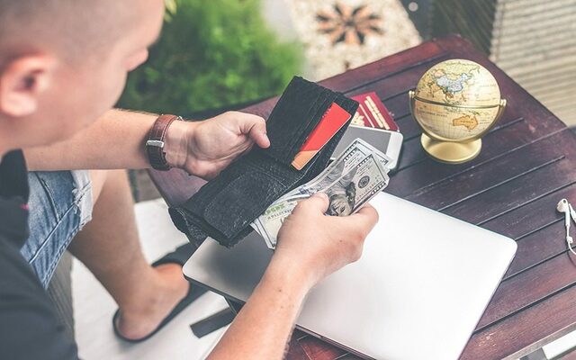 ¿Sabes que existe la infidelidad financiera?
