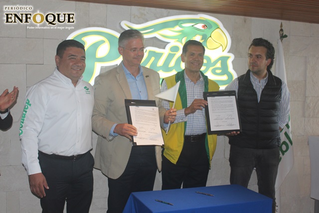Firman convenio Conalep y Pericos Puebla para beneficiar a estudiantes con profesionalización 