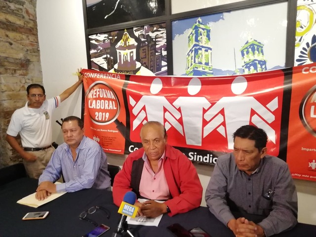 Foto: Wilmer Zárate Trabajadores sindicalizados conforman la Coordinación Sindical Poblana