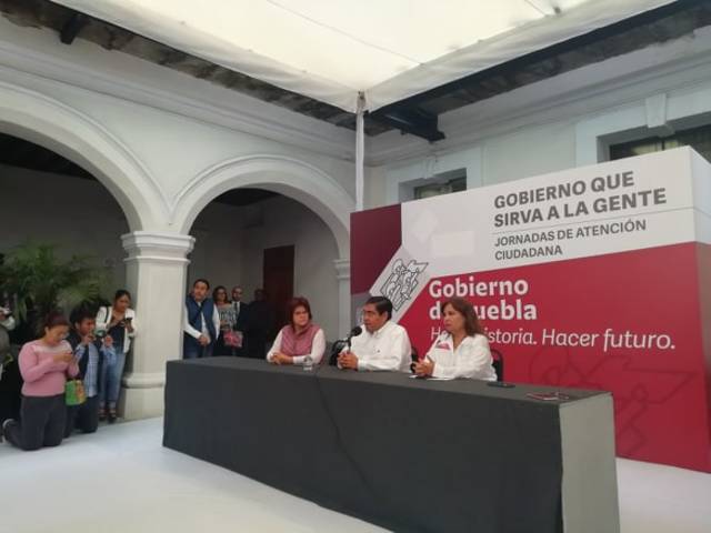 Foto: Wilmer Zárate Anuncia Barbosa Huerta esquemas de análisis para garantizar el servicio del agua en Puebla