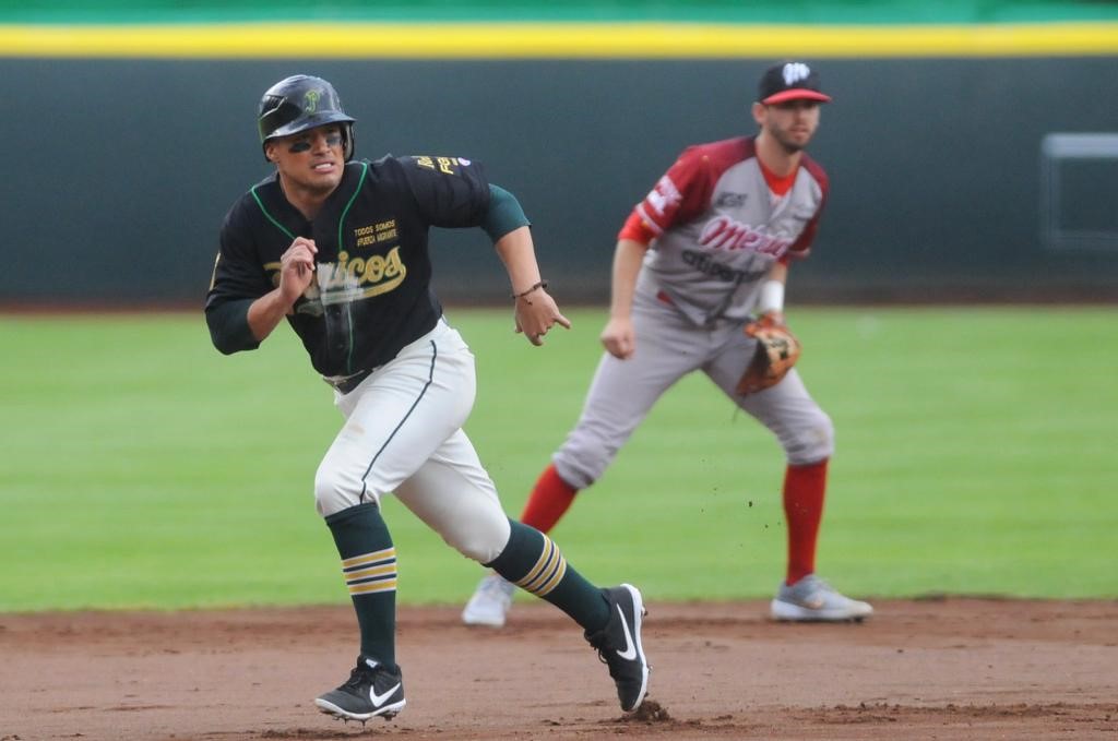 Pericos es una máquina de derrotas en el parque Serdán