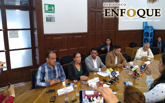 Foto: Daniel Jiménez Exigen nuevamente renuncia de Liza Aceves y Lourdes Rosales