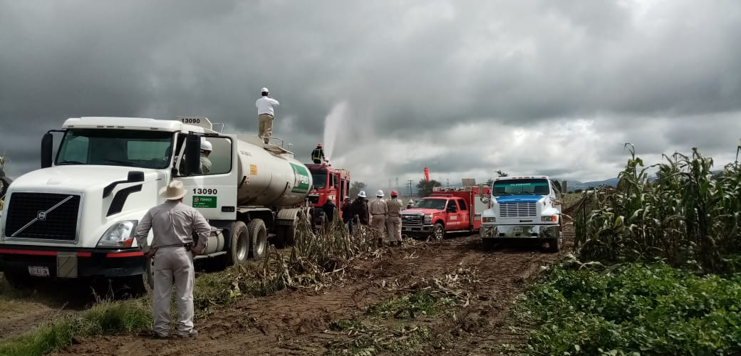 Sofocan y controlan fuga de gas LP en Acajete