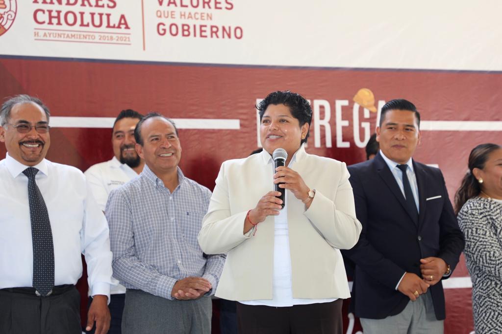 LA EDUCACIÓN PÚBLICA ES UN PILAR QUE SE TIENE QUE REFORZAR EN EL PAÍS: KARINA PÉREZ POPOCA