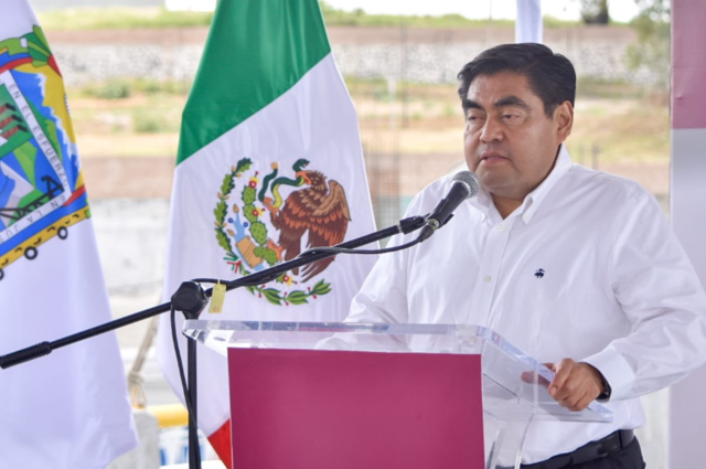 Foto: Twitter  Barbosa Huerta investigará presuntos actos de corrupción en la instalación de la planta alemana Audi