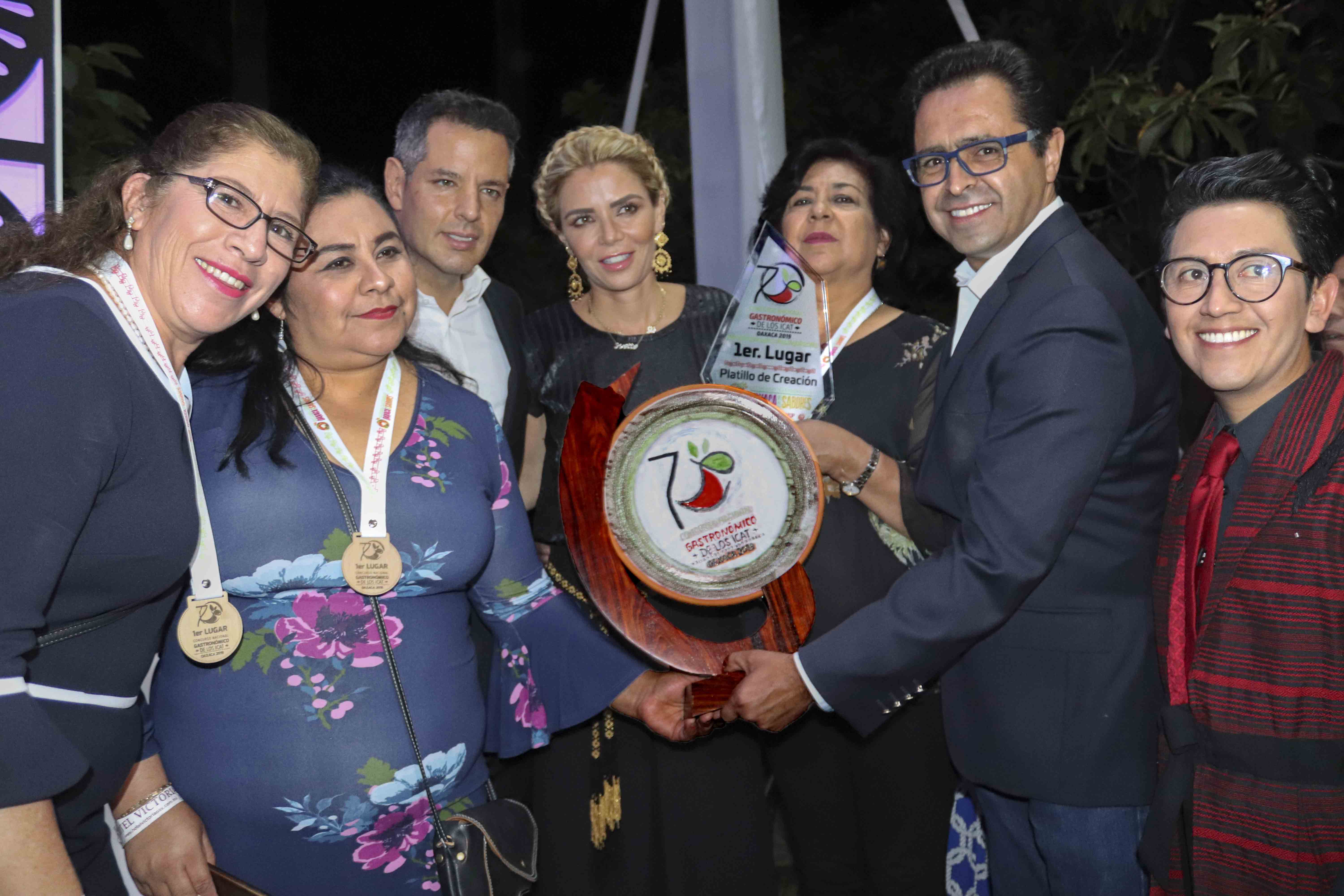 Foto: Cortesía  OBTIENE TLAXCALA PRIMER LUGAR EN CONCURSO  NACIONAL DE GASTRONOMÍA DE LOS ICAT