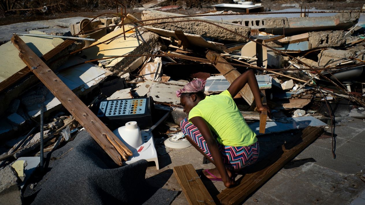 Llega a 43 el número de muertos por paso de 'Dorian' en Bahamas