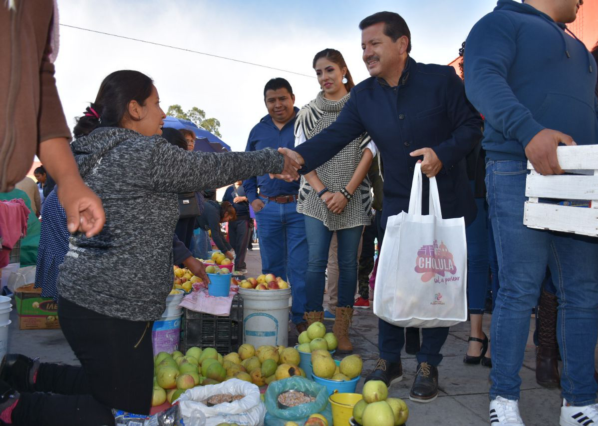 Preserva gobierno de San Pedro Cholula tradición milenaria del trueque