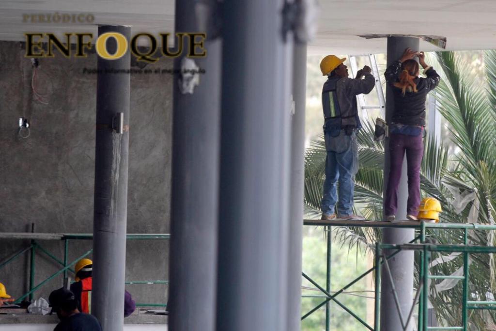 7 de cada 10 trabajadores no cuentan con seguridad social: Cuéllar