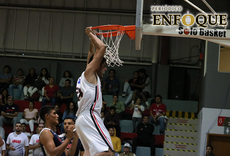 Foto: Cortesía (@AsocBasquetEst) Águilas UPAEP le pasó por encima a Tigres UMAD en Liga ABE