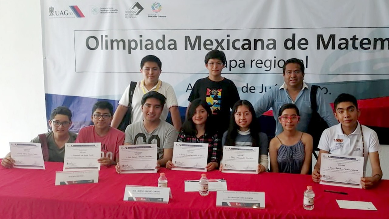 Foto: Cortesía  Obtienen estudiantes tlaxcaltecas cinco medallas en Competencia Regional de Matemáticas