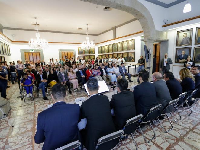 Foto: Cortesía  Guadalajara cuenta con un nuevo Reglamento de Contratación y Ejecución de Obra Pública.