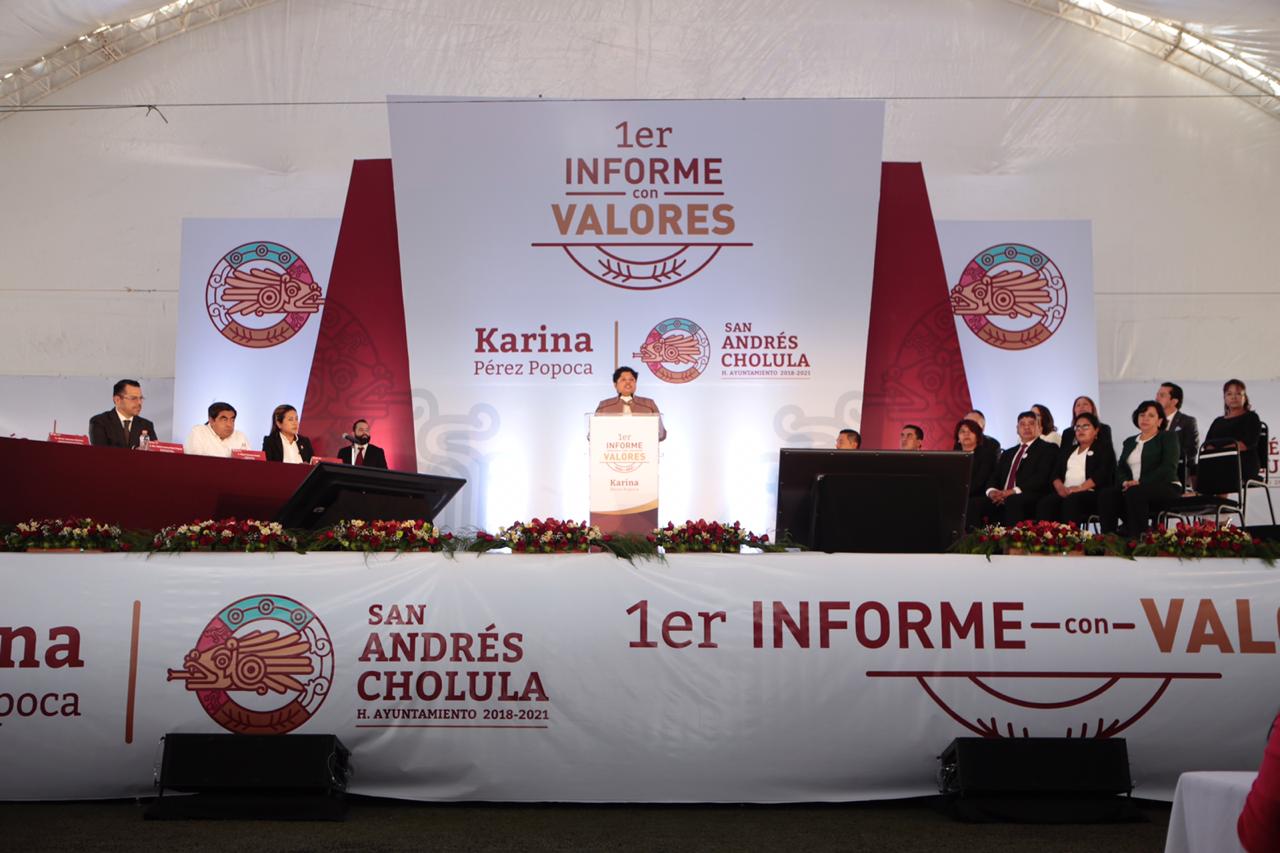 Foto: Cortesía  Karina Pérez Popoca rinde su Primer Informe con Valores