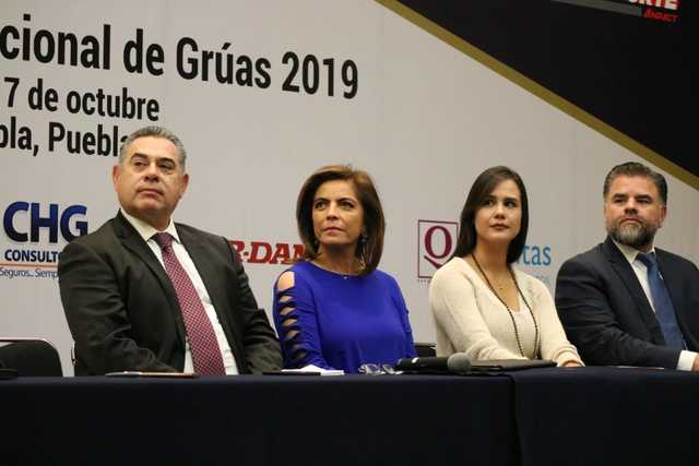Foto: Gobierno del Estado Se realiza Congreso Nacional de Grúas en Puebla