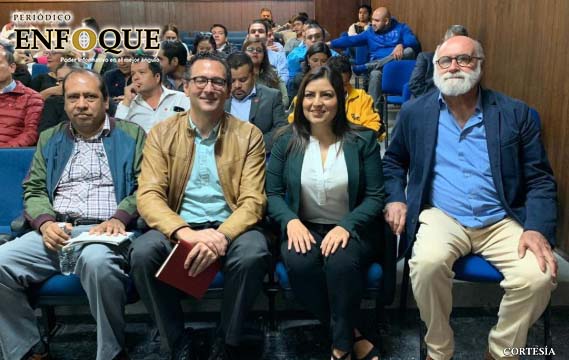 Foto: Cortesía  Claudia Rivera viajó a San Luis Potosí para dar una ponencia sobre rendición de cuentas (Video)
