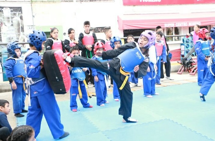 Foto: Cortesía  Autoridades arrancan programa Vía Recreativa en tu junta auxiliar (Fotos)