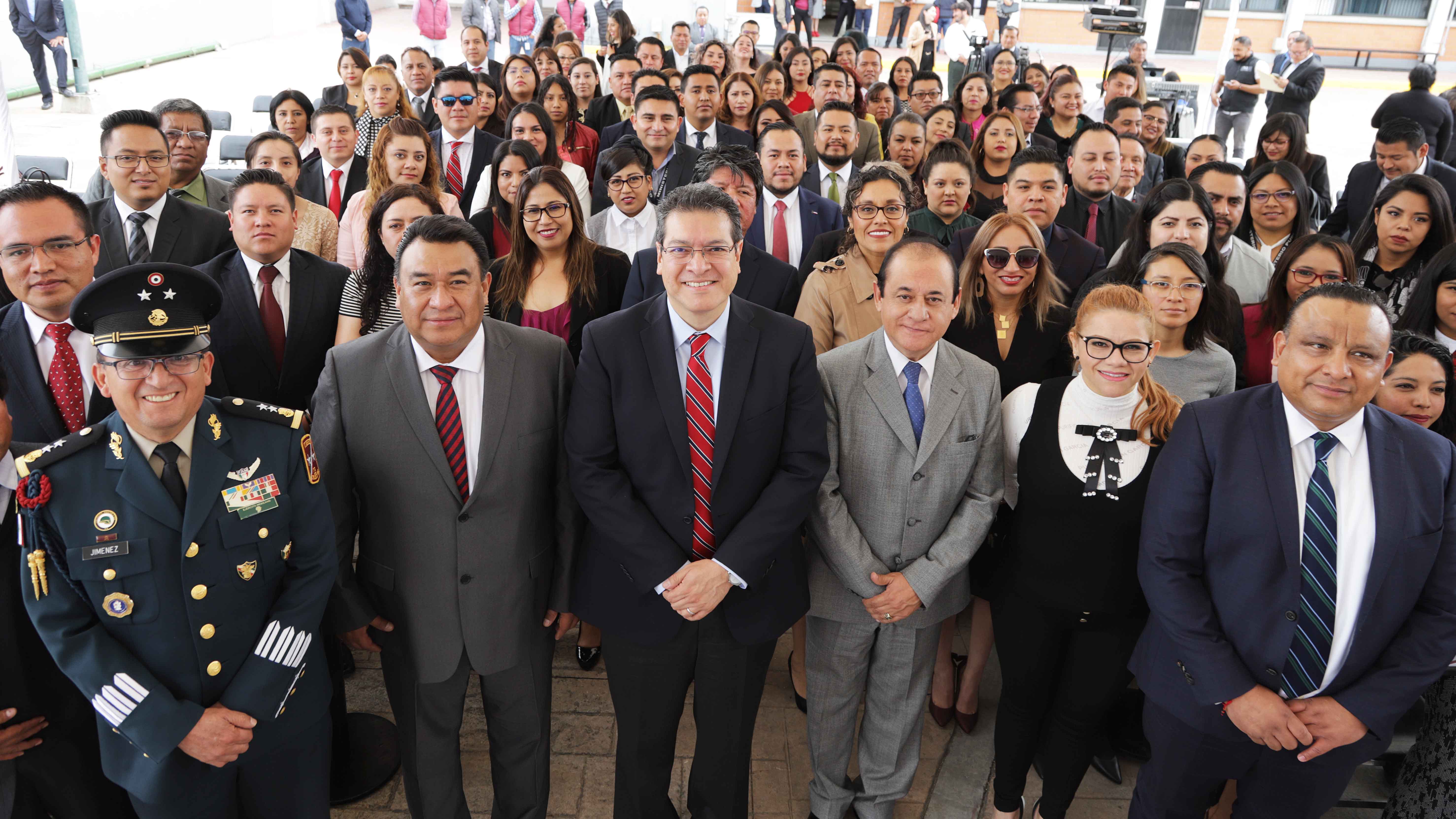 Foto: Cortesía  Marco Mena reconoce a agentes destacados del Ministerio Público