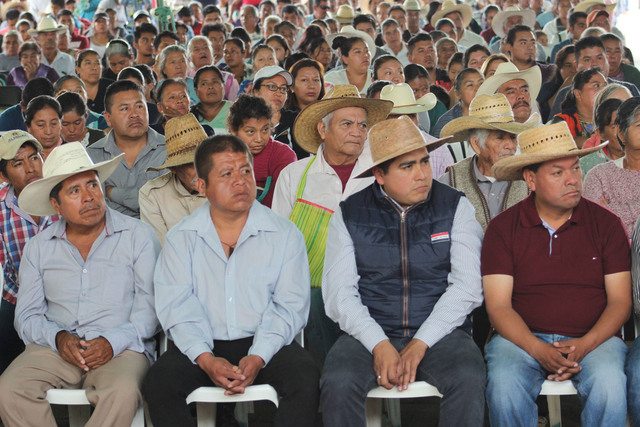 Foto: Gobierno del Estado Entrega Desarrollo Rural paquetes tecnológicos a productores de Tepexco y Cohuecan