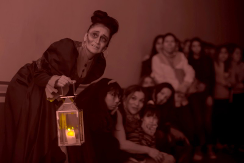 Inician sobrenaturales recorridos con Leyendas e Historias del edificio Carolino