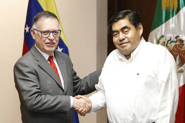 Foto: Gobierno del Estado  Se reúne Barbosa Huerta con embajador de Venezuela en México