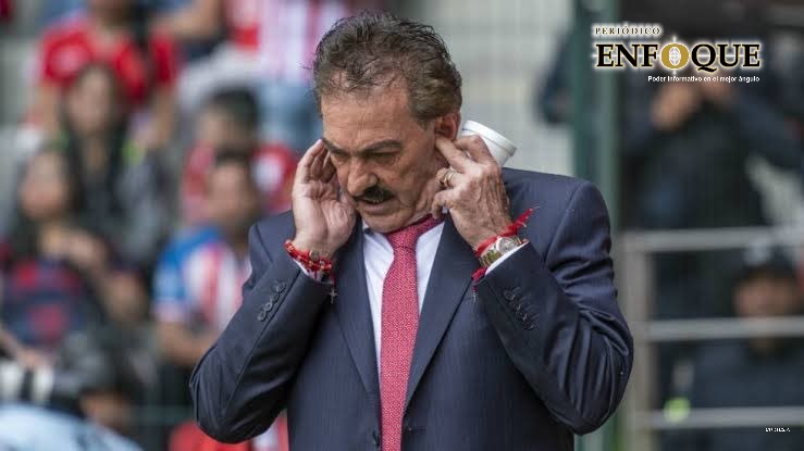 "Ya para qué"': dicen aficionados del Toluca tras salida de La Volpe