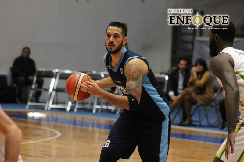 Ángeles de Puebla, pisoteados en casa