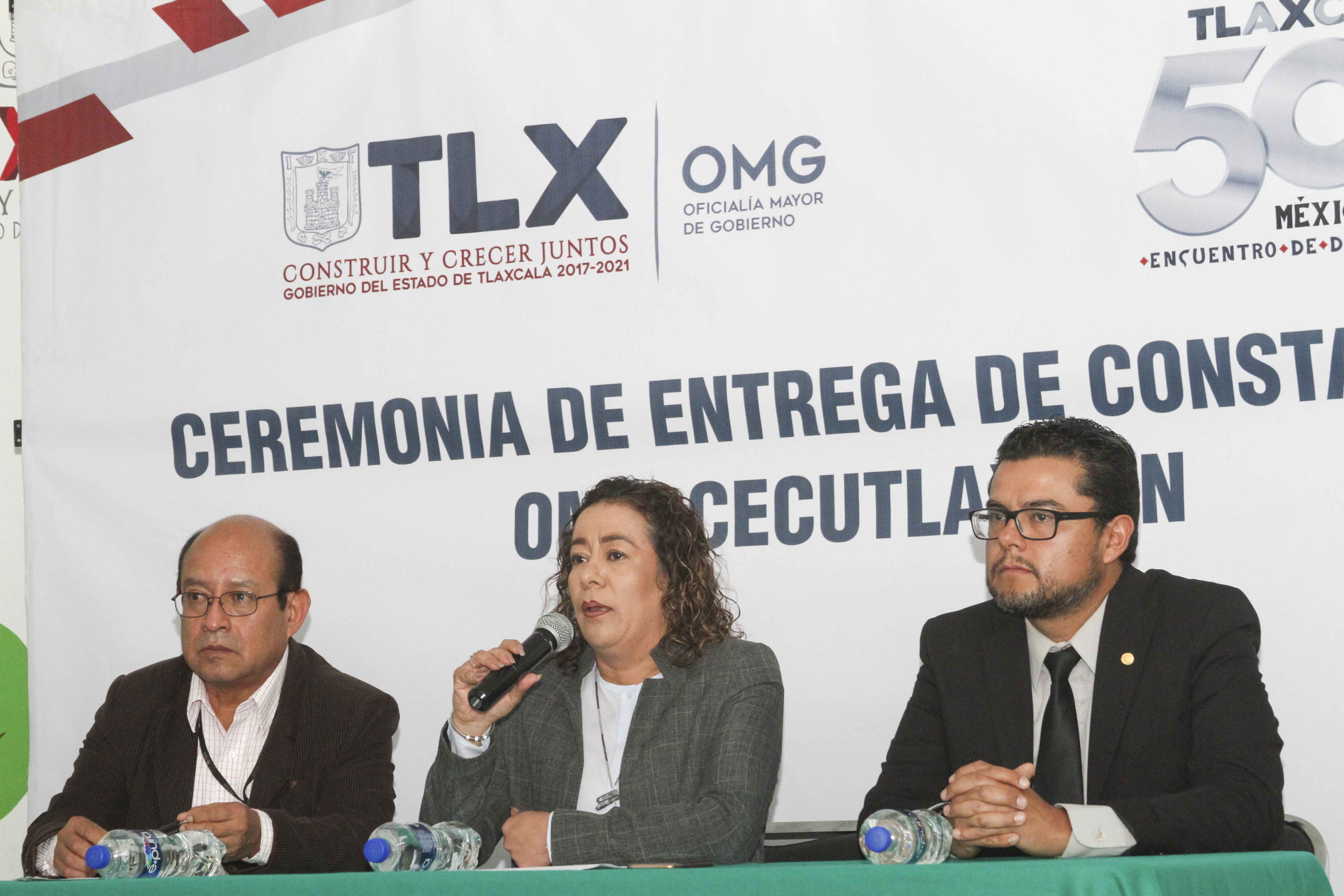 Foto: Cortesía  Entrega Oficialía Mayor 150 constancias de capacitación a servidores públicos