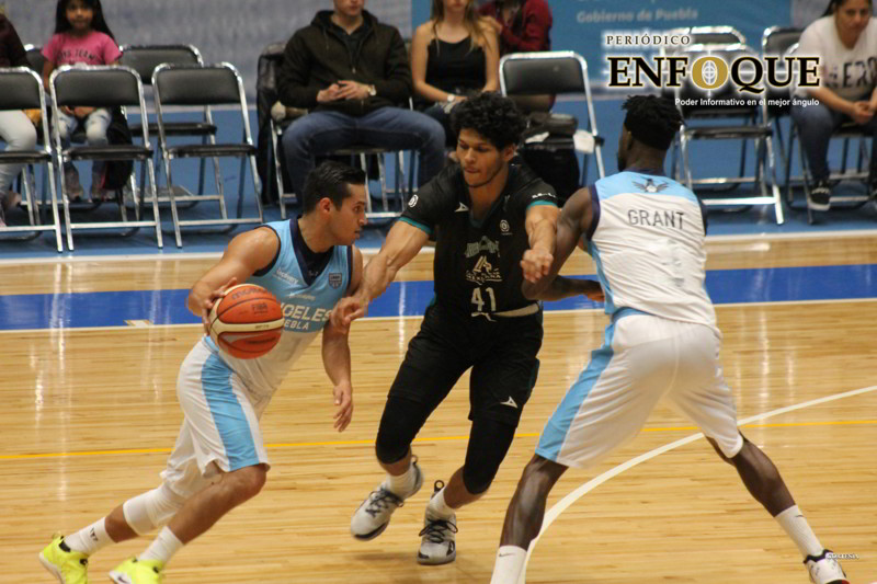 Ángeles de Puebla mejoró su juego pero volvió a perder (FOTOS)