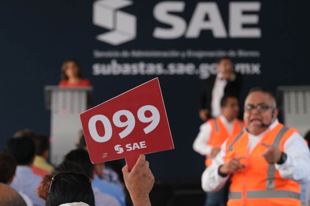 Foto: Cortesía López Obrador convoca a mega subasta de bienes decomisados al crimen