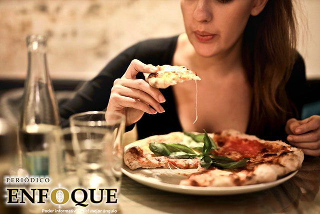 Foto: Cortesía  ¿Comes incluso cuando no tienes hambre? 12 claves para evitar la alimentación emocional