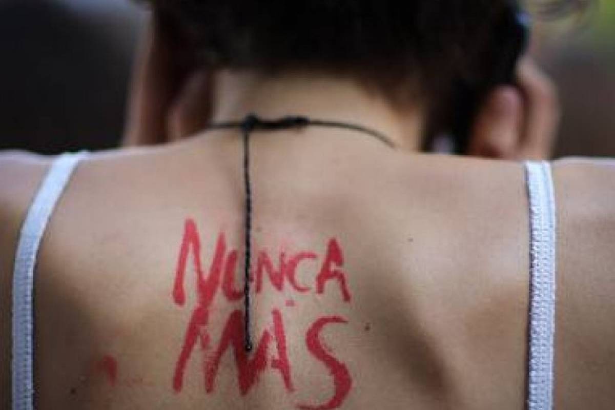 Presentan iniciativa vs. violencia de género