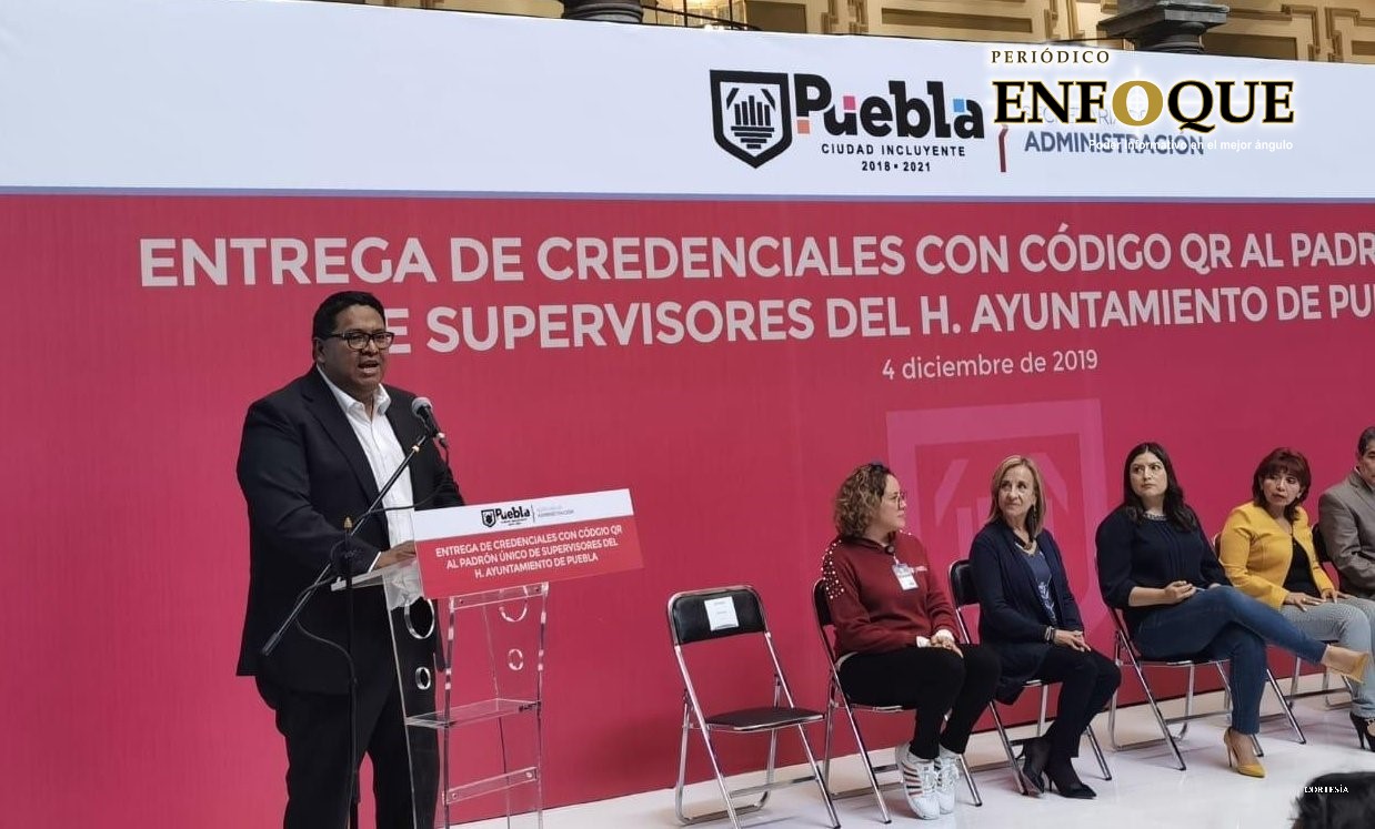 Foto: Cortesía  Credencializan a 250 supervisores municipales para evitar actos de corrupción (Video)