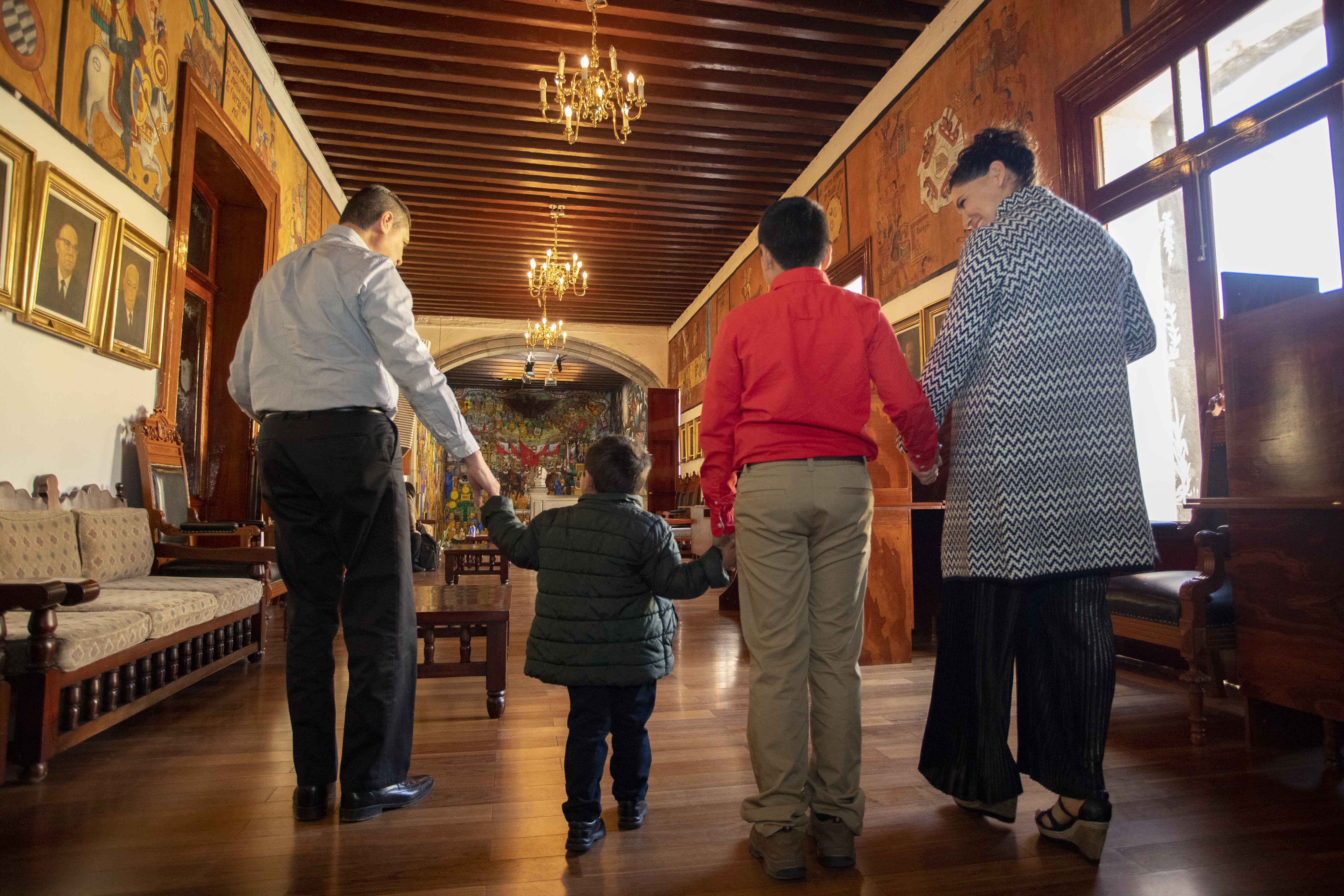 Foto: Cortesía  Aprueba comité técnico de adopciones del DIF ESTATAL de Tlaxcala preadopción de un niño