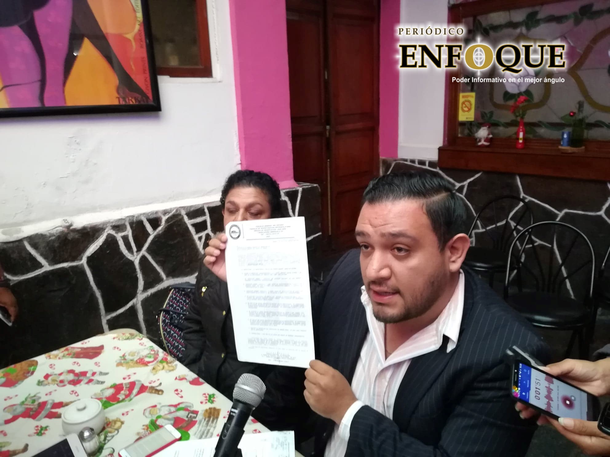 Denuncian a exdirector de ginecología del IMSS por negligencia médica 