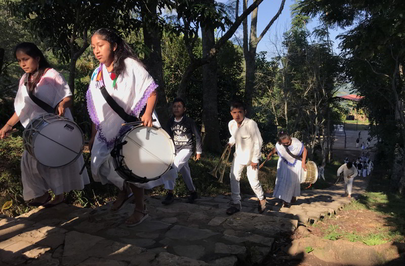Atiende Secretaría de Educación a más de 100 mil estudiantes hablantes de Lenguas Indígenas