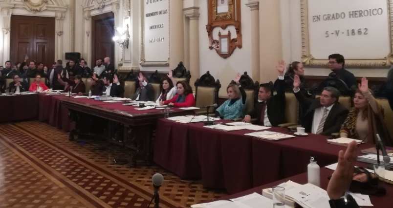 Foto: Cortesía  Rubio Acle deberá justificar la colocación de bolardos en el Centro Histórico de Puebla